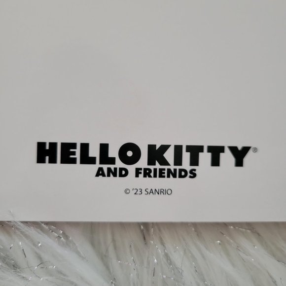 Hello Kitty Notebook - Picture 5 of 8